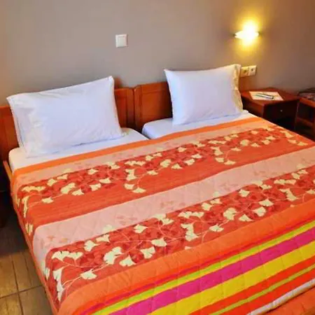 Aloe Hotel 2*